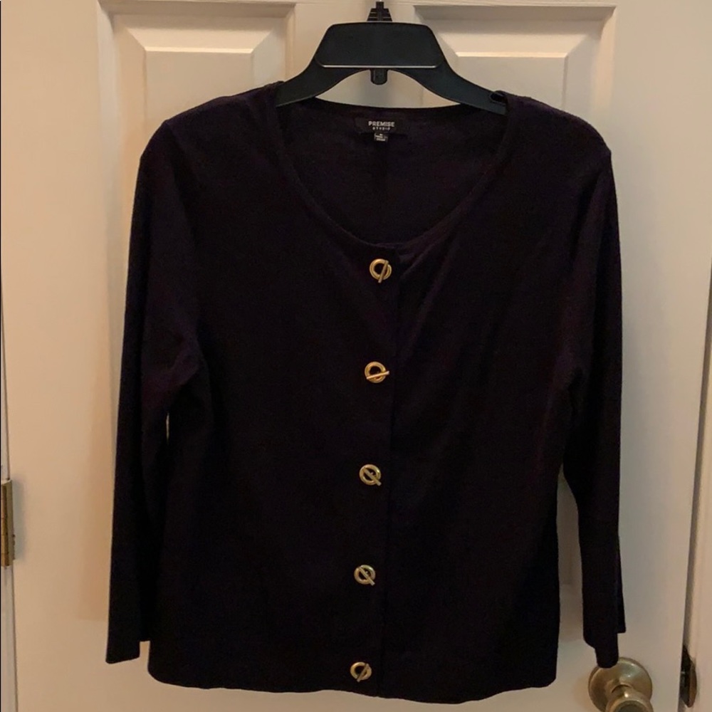 3/$10 - Premise Studio navy sweater. M. EUC.